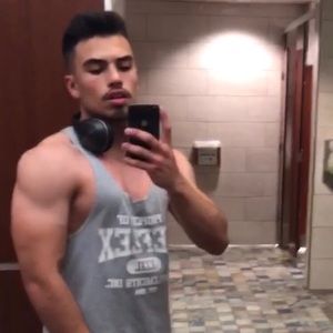 Meet your Posher, Diego